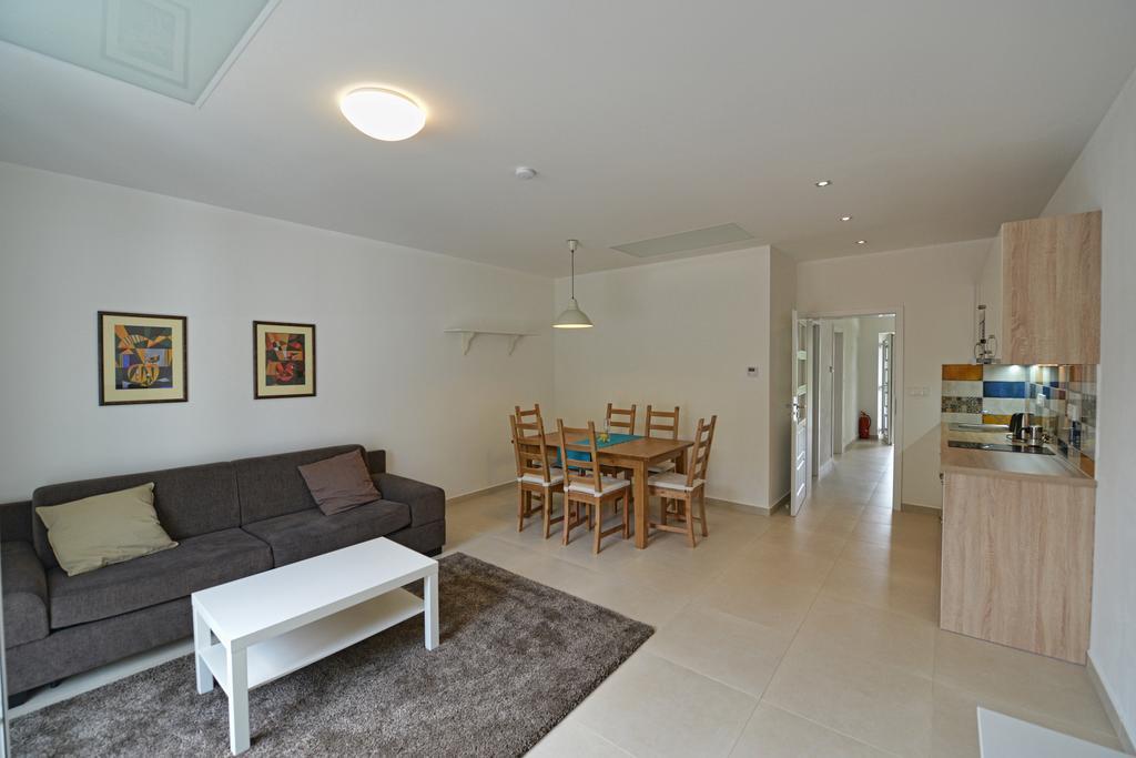 Apartmany Belveder Hlohovec Buitenkant foto