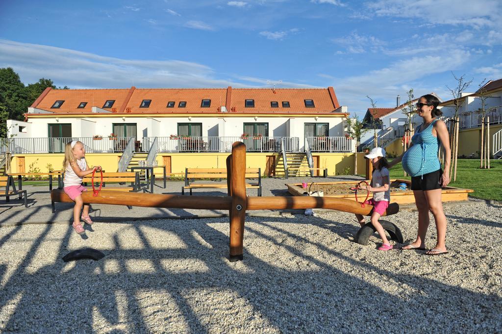 Apartmany Belveder Hlohovec Buitenkant foto