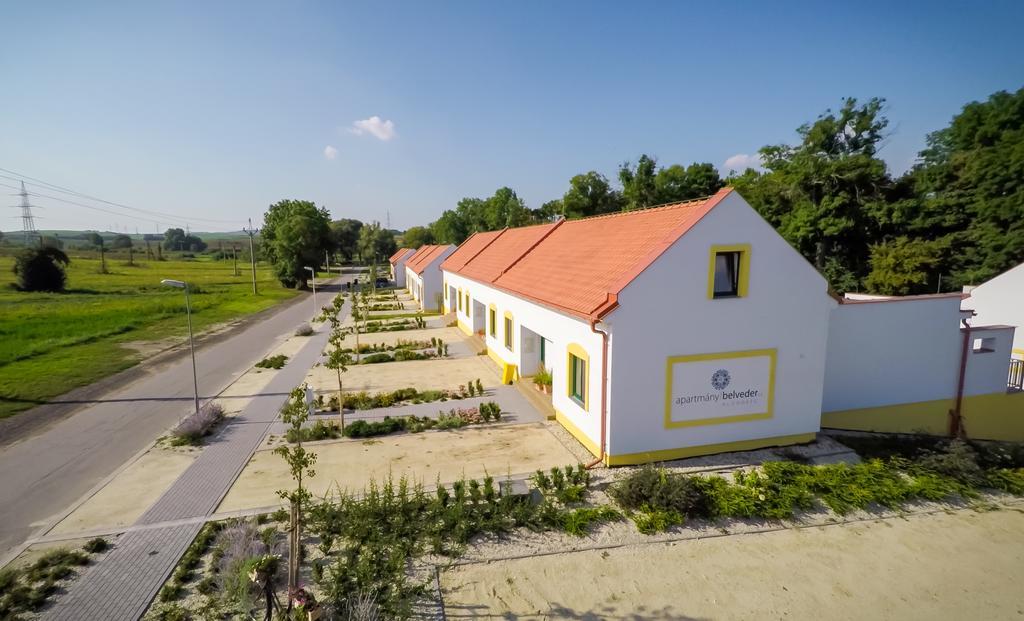 Apartmany Belveder Hlohovec Buitenkant foto